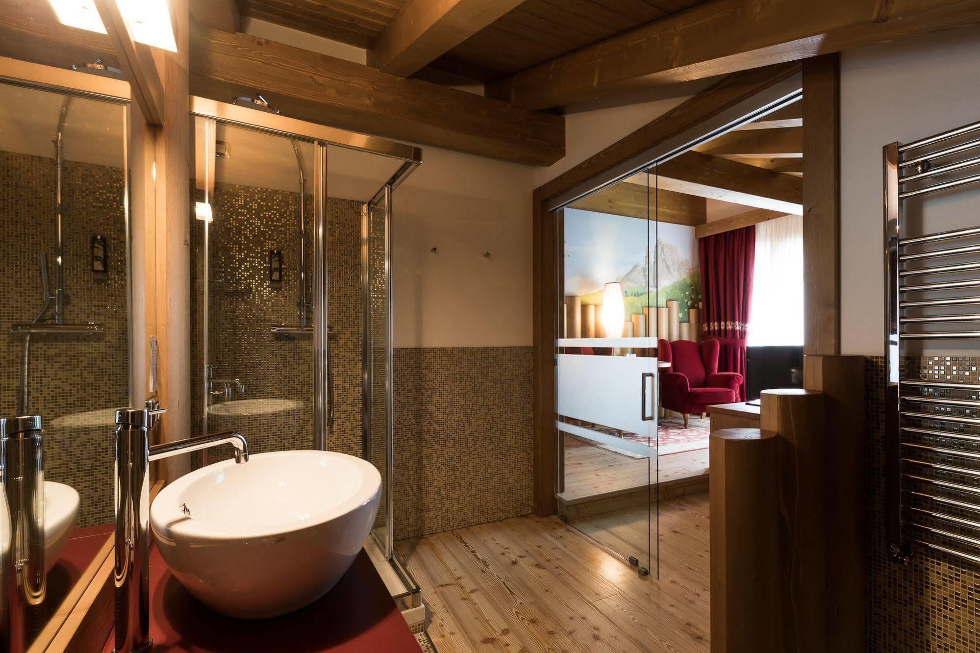 Hotel Maso Del Brenta Caderzone Luaran gambar